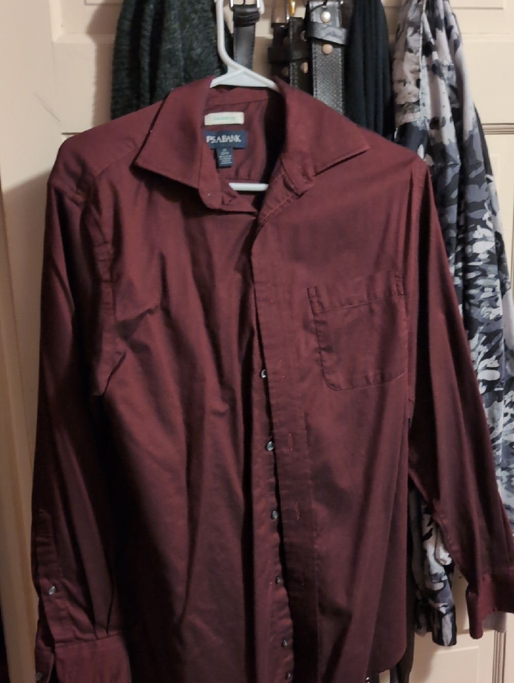 Jos. A. Bank Men's Wine-Red Long Sleeve Dress Shirt
